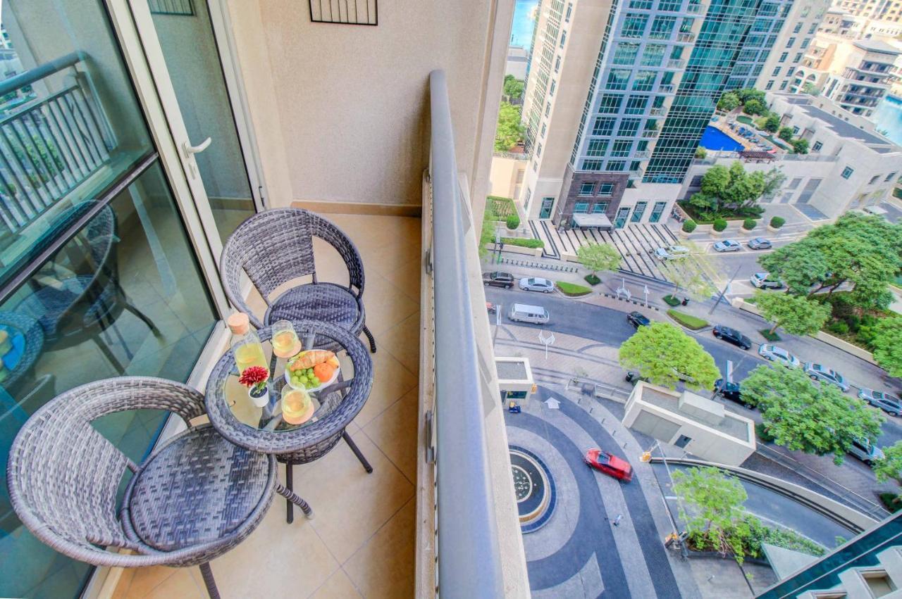 Durrani Homes - Luxurious Studio Near Dubai Mall With Pool View 외부 사진